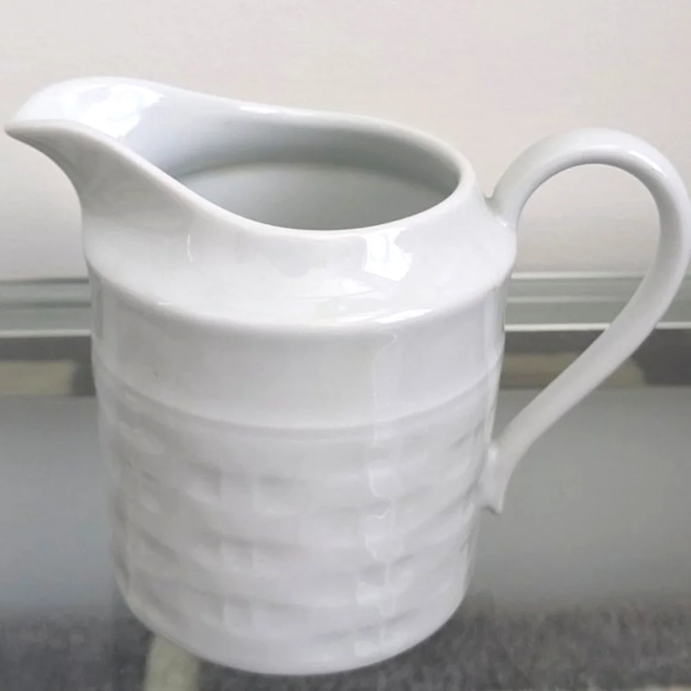 CRATE & BARREL Porcelain Creamer Jar Pitcher Milk Coffee Tea Classic White MINT